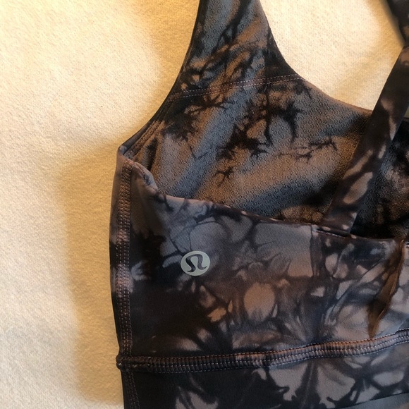 lululemon tie dye shibori energy bra - Picture 5 of 6